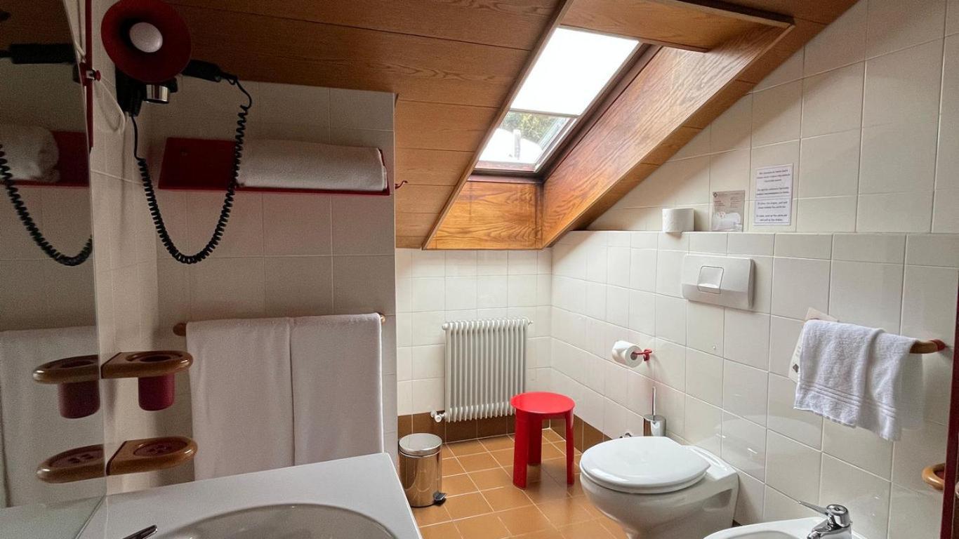 Hotel La Baita Мадонна-ди-Кампильо Экстерьер фото