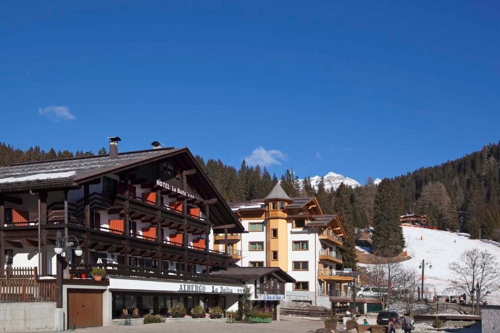 Hotel La Baita Мадонна-ди-Кампильо Экстерьер фото